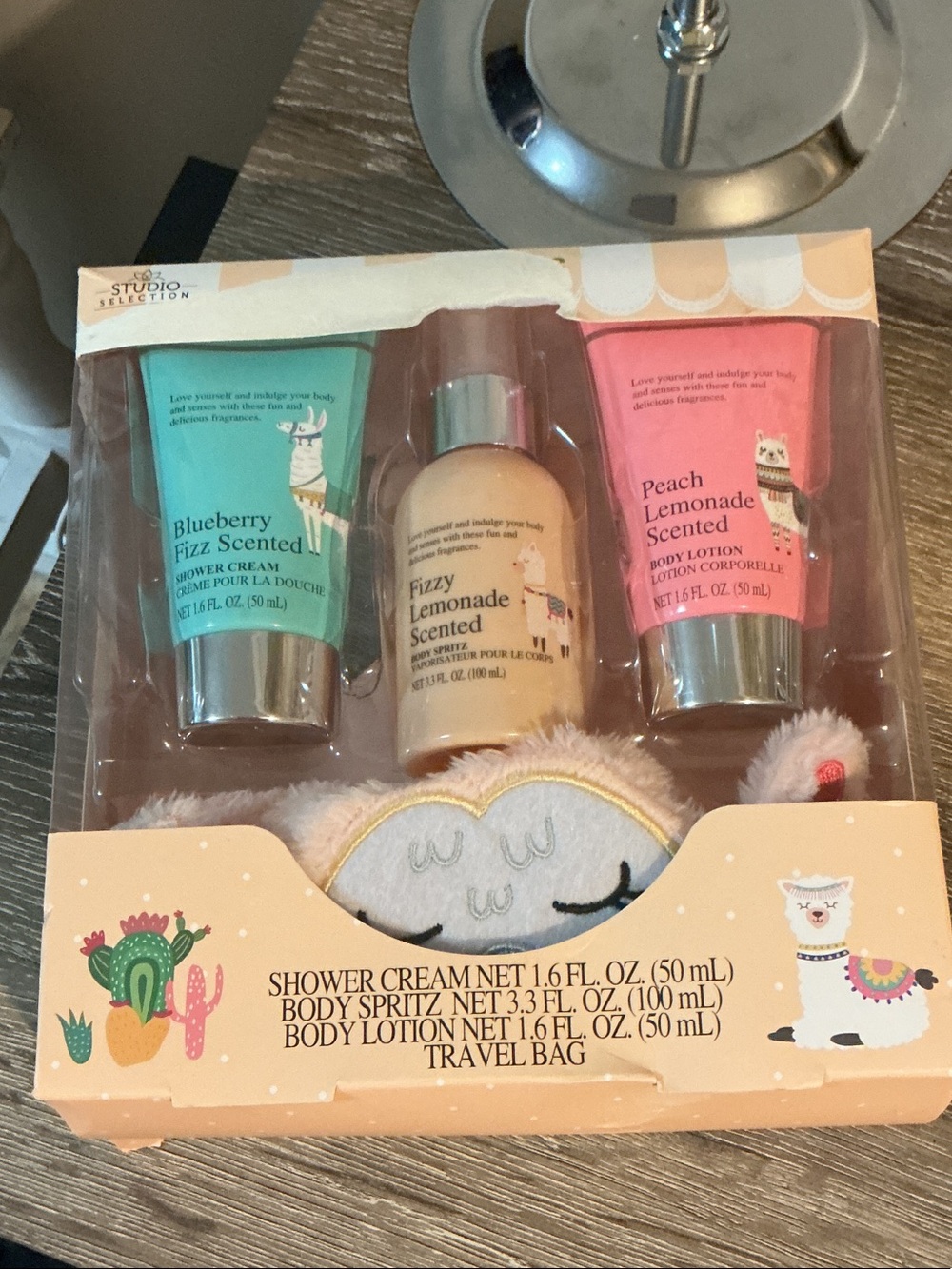 Studio Collection NEW Bath & Body Shower Cream Body Spritz & Lotion Gift Set